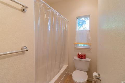 646 Dora Ave, Ukiah, CA 95482 photo 13