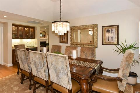 560 Pistachio Pl, Windsor, CA 95492 photo 12
