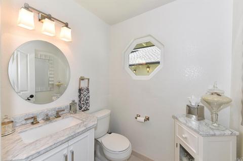 560 Pistachio Pl, Windsor, CA 95492 photo 24