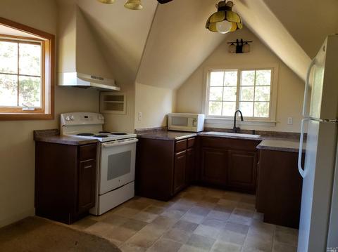 Undisclosed, Willits, CA 95490 photo 32
