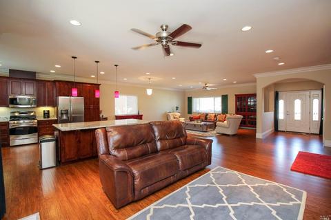 132 Roundhill Ct, Vallejo, CA 94591 photo 8