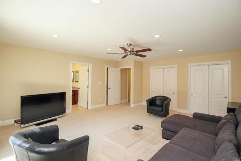 132 Roundhill Ct, Vallejo, CA 94591 photo 20