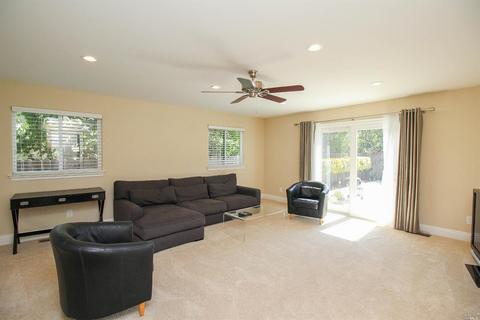 132 Roundhill Ct, Vallejo, CA 94591 photo 19