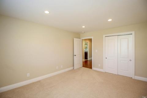132 Roundhill Ct, Vallejo, CA 94591 photo 26