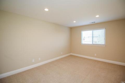 132 Roundhill Ct, Vallejo, CA 94591 photo 25