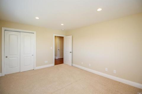 132 Roundhill Ct, Vallejo, CA 94591 photo 28