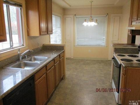 3626 Georgia St, Vallejo, CA 94591 photo 2