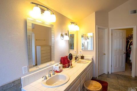 409 La Quinta Ct, Windsor, CA 95492 photo 13