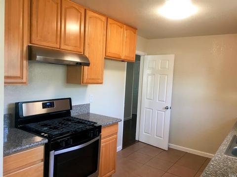 1965 Griffin Dr, Vallejo, CA 94589 photo 5