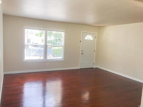 1965 Griffin Dr, Vallejo, CA 94589 photo 2