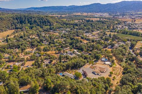 996 Davis Dr, Ukiah, CA 95482 photo 36