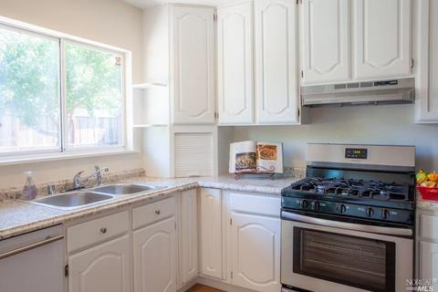 505 Eldridge Ave, Novato, CA 94947 photo 8