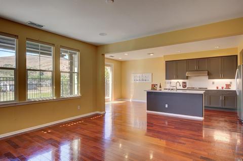4056 Nottingham Ct, Vallejo, CA 94591 photo 6