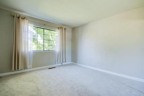 304 Sandy Neck Way, Vallejo, CA 94591 photo 16