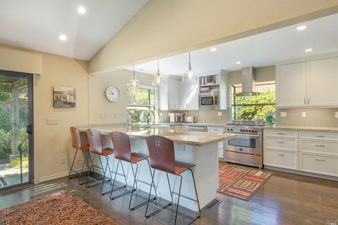 325 Patten St, Sonoma, CA 95476 photo 1