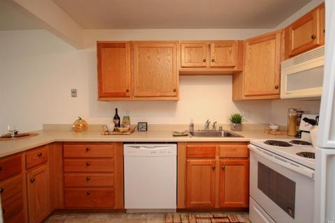 2566 Baltic Dr, Fairfield, CA 94533 photo 7