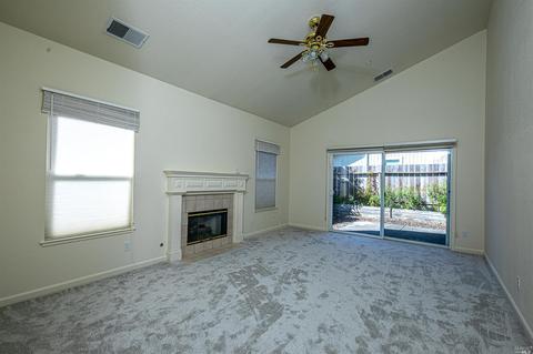 783 Dizzy Gillespie Way, Windsor, CA 95492 photo 2
