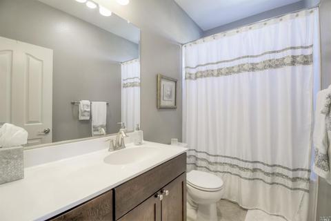 646 Jade St, Petaluma, CA 94952 photo 35