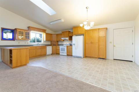 460 North St, Willits, CA 95490 photo 8