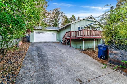 460 North St, Willits, CA 95490 photo 2