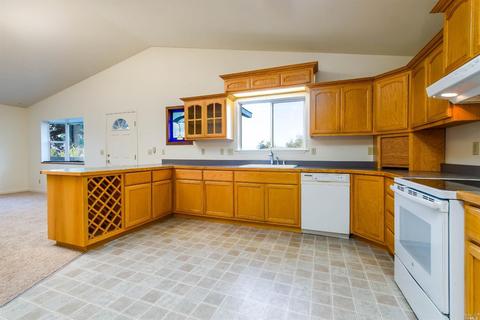 460 North St, Willits, CA 95490 photo 9
