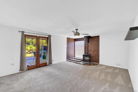 280 Markham Ave, Vacaville, CA 95688 photo 10