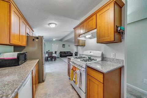 140 Martin St, Vallejo, CA 94589 photo 8