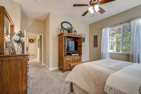 875 Hampton St, Vacaville, CA 95687 photo 29