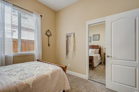 875 Hampton St, Vacaville, CA 95687 photo 26