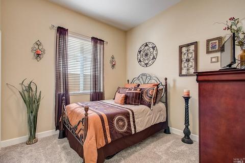 875 Hampton St, Vacaville, CA 95687 photo 23