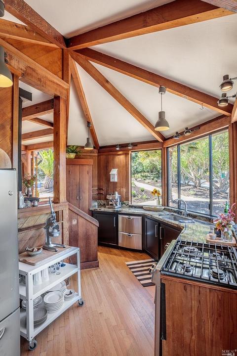 80 Seacape Dr, Muir Beach, CA 94965 photo 16