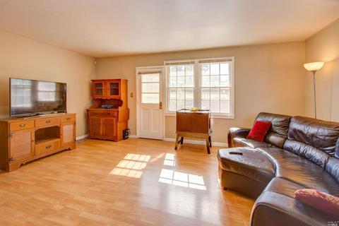 Undisclosed, Vallejo, CA 94590 photo 3