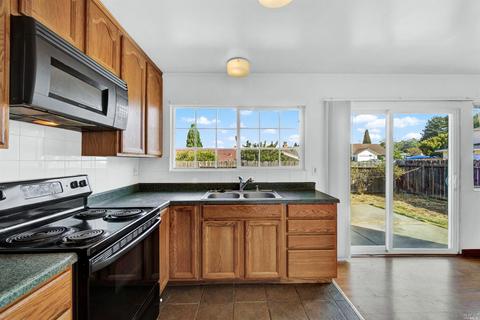 200 Inverness Dr, Vallejo, CA 94589 photo 11