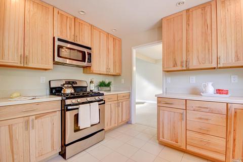 3 Andreas Cir, Novato, CA 94945 photo 4