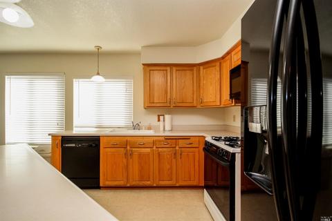 3506 Augusta Ct, Fairfield, CA 94534 photo 32