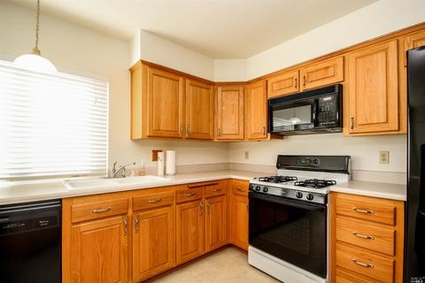 3506 Augusta Ct, Fairfield, CA 94534 photo 33