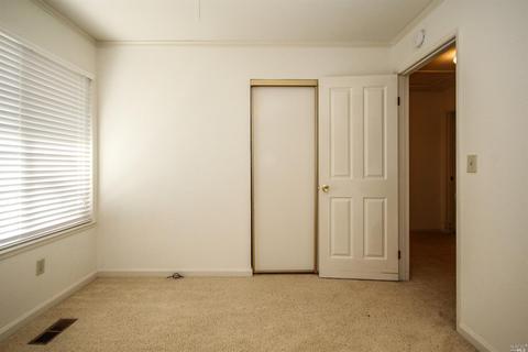 3506 Augusta Ct, Fairfield, CA 94534 photo 14