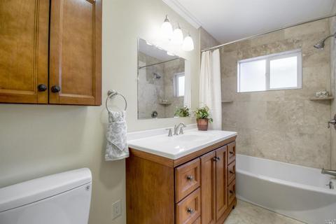 133 Merner Dr, Windsor, CA 95492 photo 17