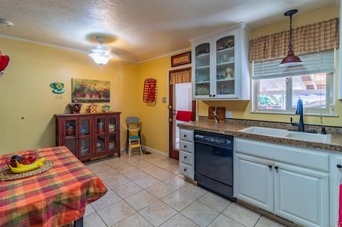 427 Mcpeak St, Ukiah, CA 95482 photo 8