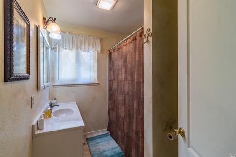 427 Mcpeak St, Ukiah, CA 95482 photo 13