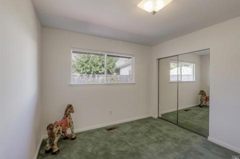 977 Meridith Ct, Sonoma, CA 95476 photo 22