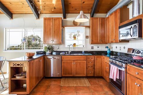 143 C St, Vallejo, CA 94590 photo 8