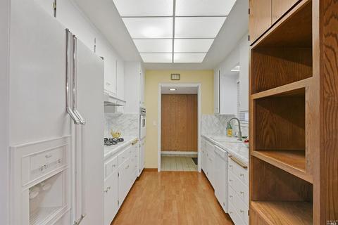 629 E Fleming Ave E, Vallejo, CA 94591 photo 9