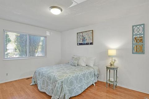 629 E Fleming Ave E, Vallejo, CA 94591 photo 16