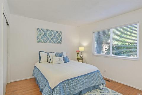 629 E Fleming Ave E, Vallejo, CA 94591 photo 20