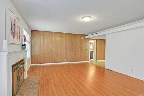 629 E Fleming Ave E, Vallejo, CA 94591 photo 12