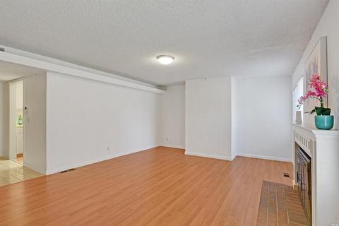 629 E Fleming Ave E, Vallejo, CA 94591 photo 13