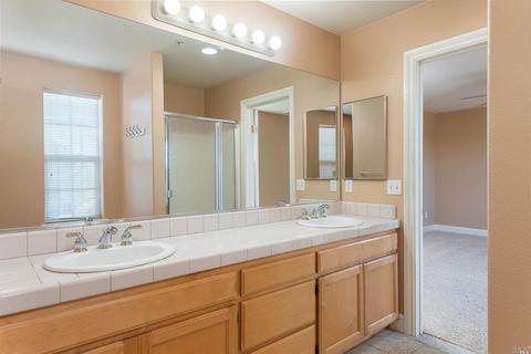 458 Emily Rose Cir, Windsor, CA 95492 photo 9