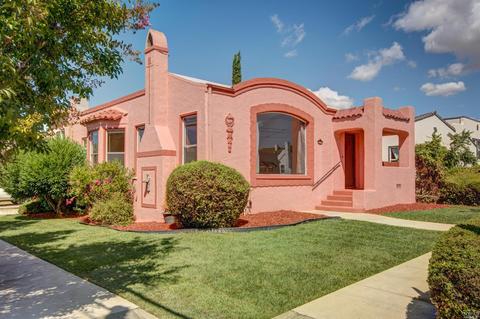 1402 Gordon St, Vallejo, CA 94590 photo 1