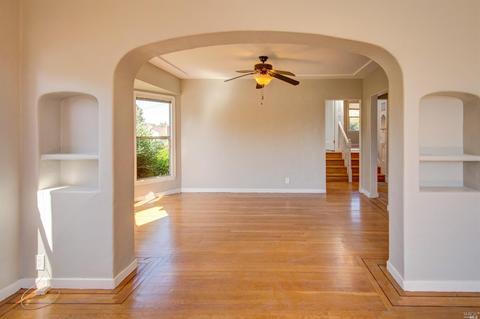 1402 Gordon St, Vallejo, CA 94590 photo 9